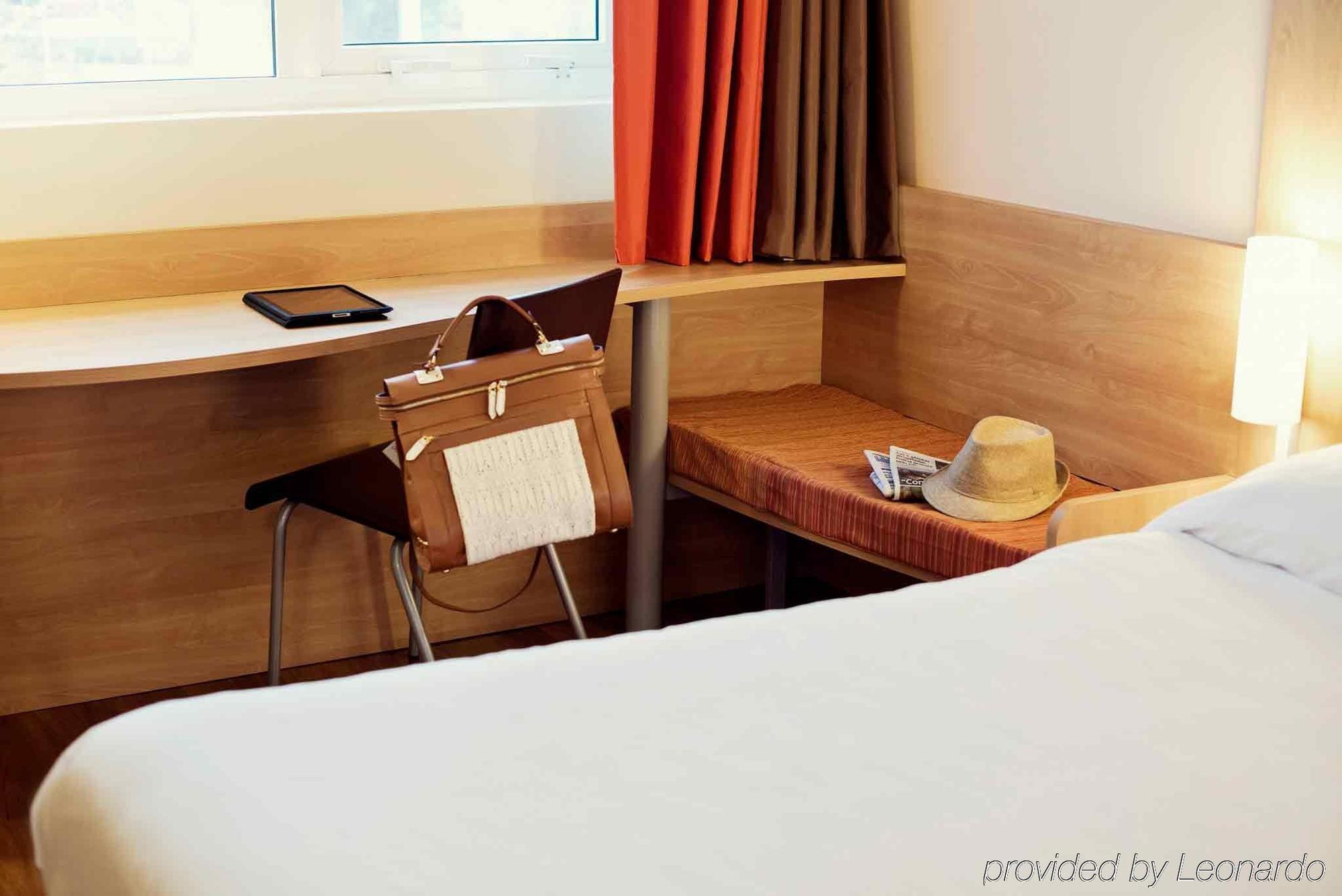 Ibis Novo Hamburgo Hotel Exterior photo